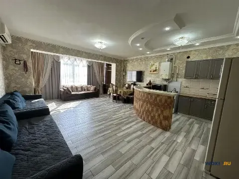 2-комн. квартира, 90 м², 4/5 эт.