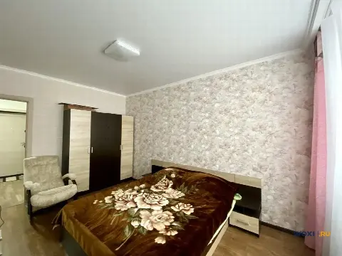 2-комн. квартира, 57 м², 1/9 эт.