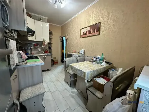 2-комн. квартира, 52 м², 2/5 эт.