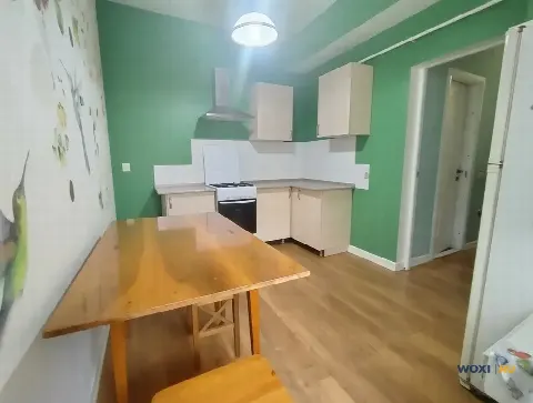2-комн. квартира, 50 м², 1/6 эт.