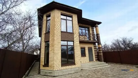 Дом 200 м² на участке 7 сот.