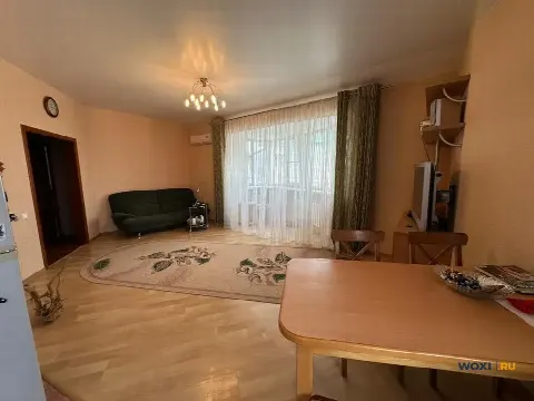 2-комн. квартира, 64 м², 5/5 эт.