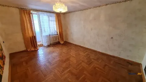 3-комн. квартира, 80 м², 6/9 эт.