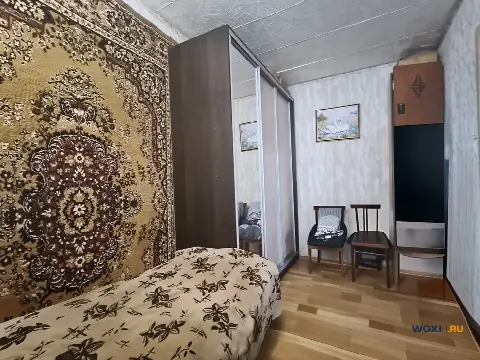 3-комн. квартира, 49 м², 1/2 эт.