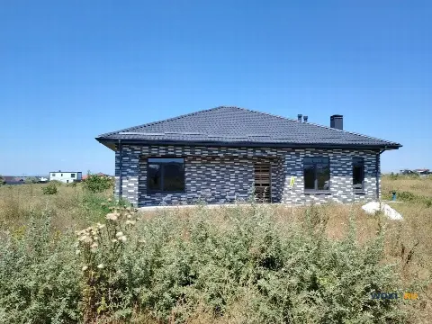 Дом 170 м² на участке 7 сот.