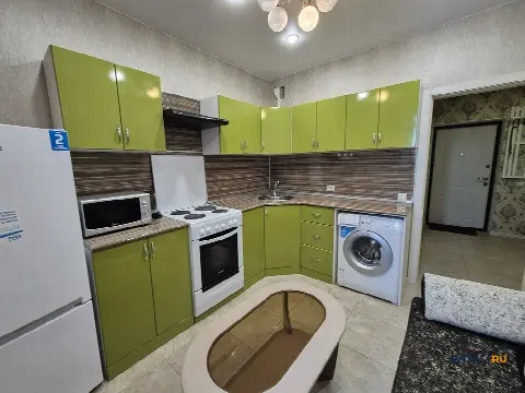 1-комн. квартира, 40 м², 7/19 эт.