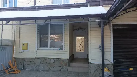 Дом 172 м² на участке 5 сот.