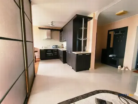 1-комн. квартира, 41 м², 4/4 эт.