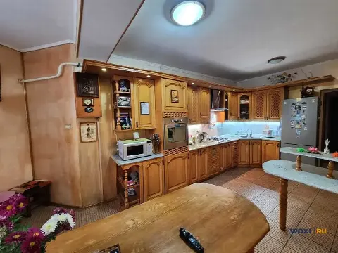 3-комн. квартира, 130 м², 1/10 эт.