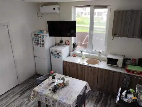 Дом 131 м² на участке 4 сот.