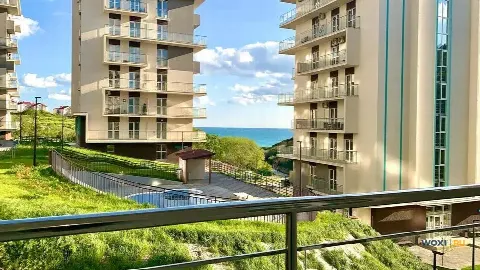 2-комн. квартира, 70 м², 1/8 эт.