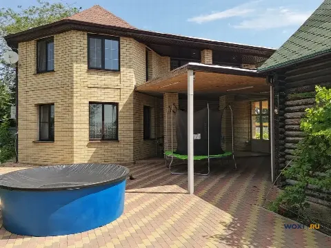 Дом 256 м² на участке 5 сот.
