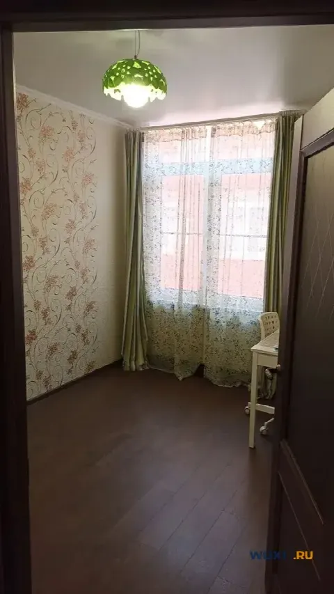 2-комн. квартира, 57 м², 2/3 эт.