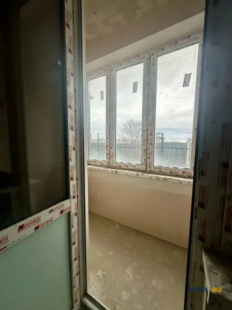 1-комн. квартира, 37 м², 1/9 эт.