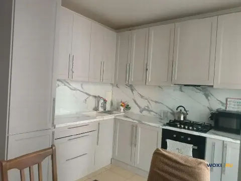 2-комн. квартира, 70 м², 2/10 эт.