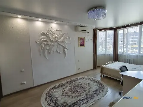 2-комн. квартира, 78 м², 3/12 эт.