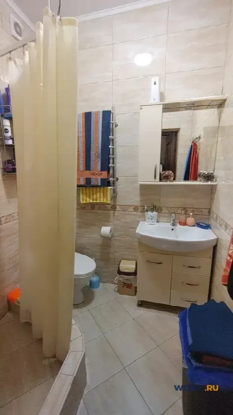 2-комн. квартира, 43 м², 3/5 эт.