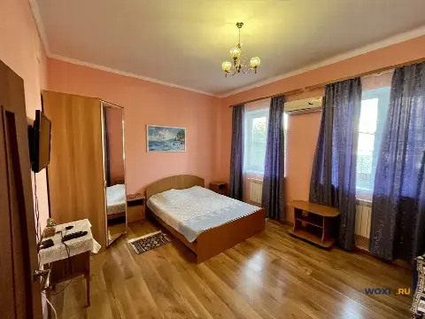 Дом 192 м² на участке 2 сот.