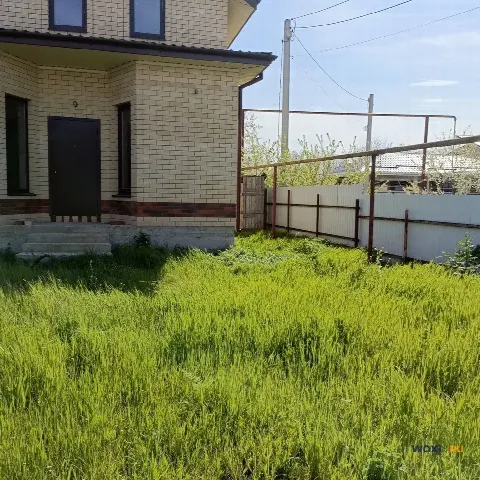 Дом 170 м² на участке 6 сот.