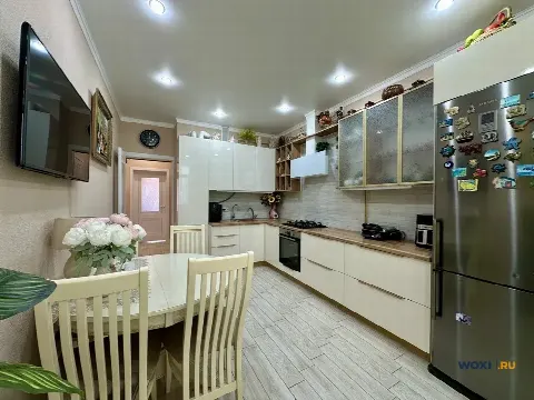 2-комн. квартира, 72 м², 3/4 эт.