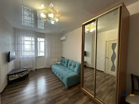 1-комн. квартира, 42 м², 15/19 эт.
