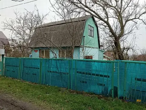 Дом 51 м² на участке 5 сот.
