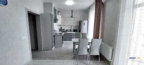 3-комн. квартира, 80 м², 3/15 эт.