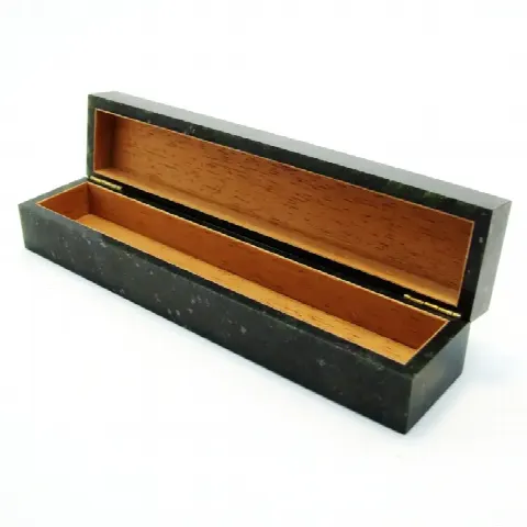 Футляр - Хьюмидор (Humidor) для сигар. Вердантит.