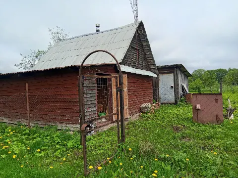 Участок 8 сот. (садоводство)