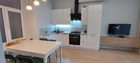 3-комн. квартира, 70,3 м², 4/4 эт.
