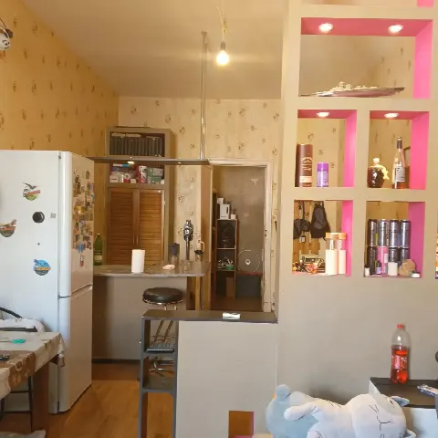 Комната 25 м² в 3-комн. квартире, 4/6 эт.