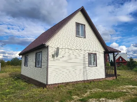 Дом 79,6 м² на участке 12,7 сот.