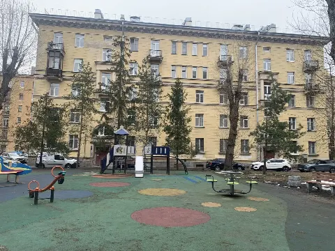 4-комн. квартира, 90,6 м², 1/5 эт.