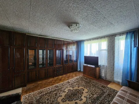 3-комн. квартира, 57,6 м², 5/5 эт.