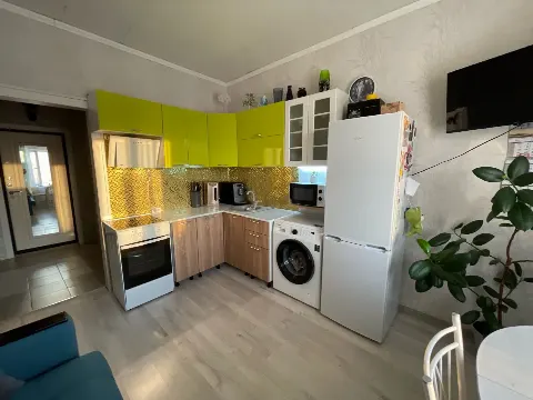 2-комн. квартира, 42,7 м², 5/5 эт.