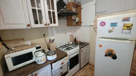 2-комн. квартира, 43,5 м², 1/4 эт.