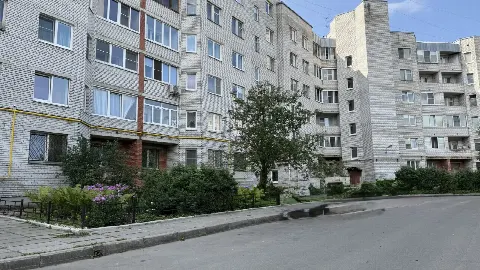 2-комн. квартира, 57,6 м², 1/8 эт.