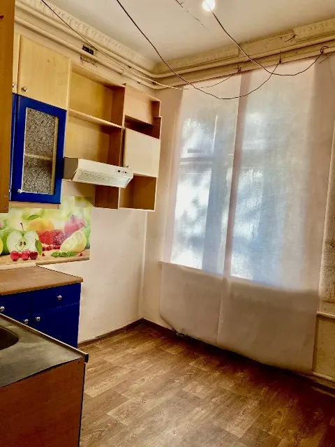 4-комн. квартира, 90,6 м², 1/5 эт.