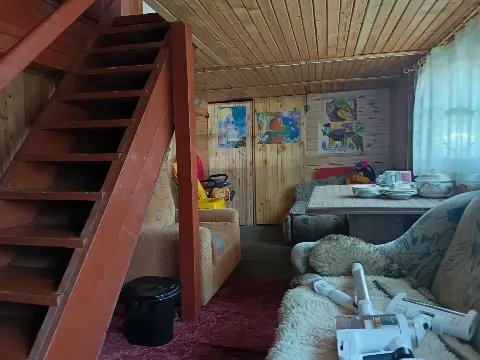 Дом 160,7 м² на участке 10,6 сот.