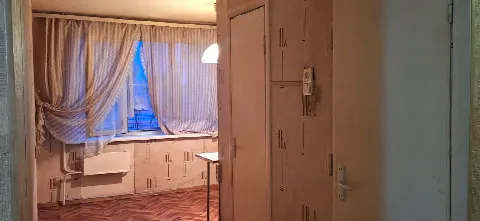 4-комн. квартира, 84 м², 1/5 эт.