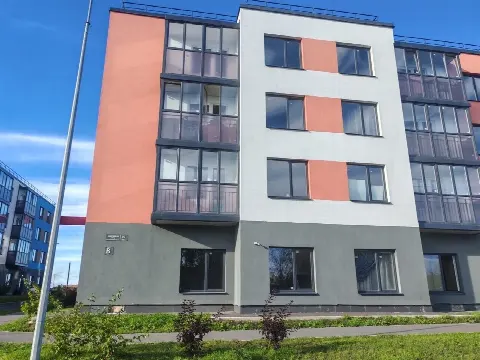 1-комн. квартира, 41,7 м², 1/4 эт.