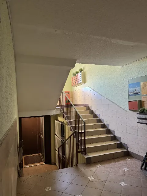2-комн. квартира, 62,3 м², 9/10 эт.