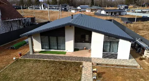 Дом 191,3 м² на участке 10,4 сот.