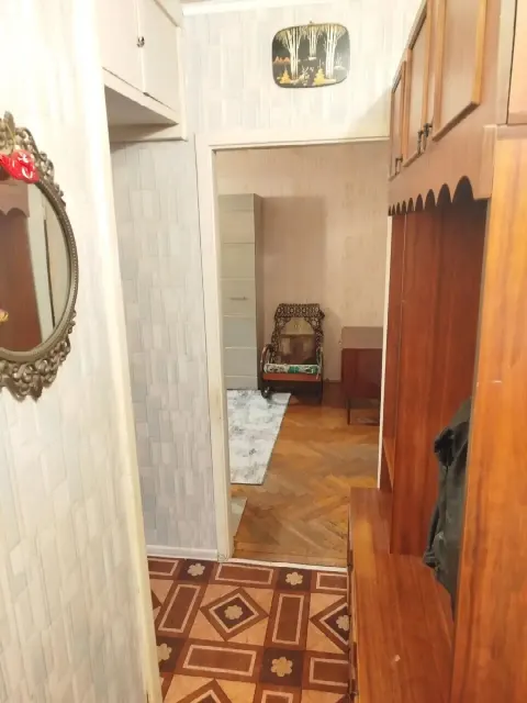 1-комн. квартира, 42 м², 3/5 эт.
