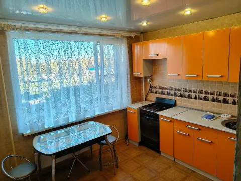 2-комн. квартира, 53,3 м², 2/5 эт.