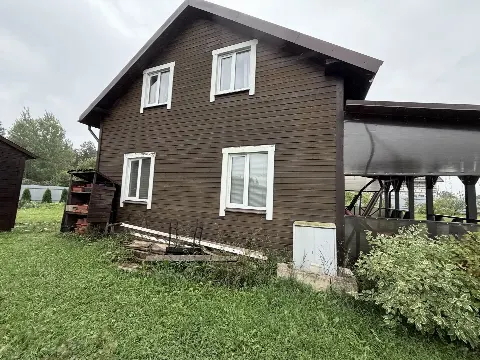 Дом 160 м² на участке 15 сот.
