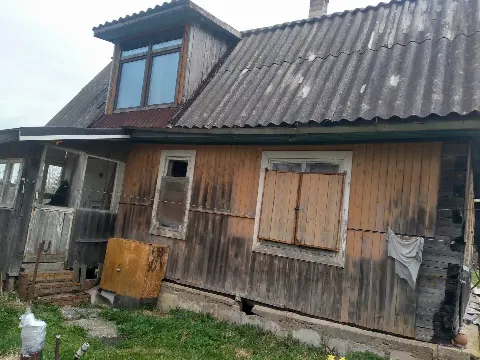 Дом 32 м² на участке 15 сот.