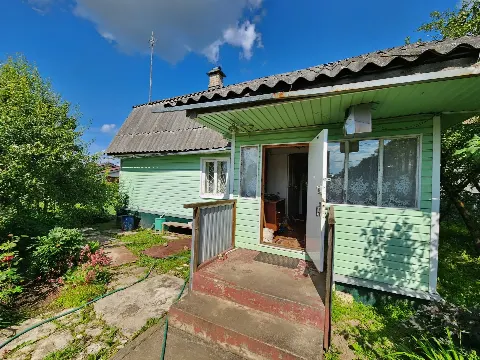 Дом 40 м² на участке 10 сот.