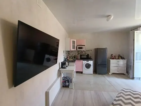 Квартира-студия, 32,6 м², 2/9 эт.