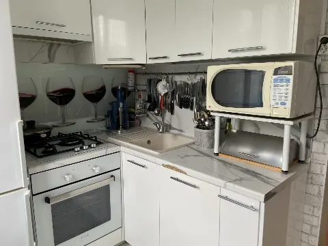 3-комн. квартира, 55,1 м², 3/5 эт.